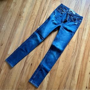 Abercrombie | High Waisted Jeans